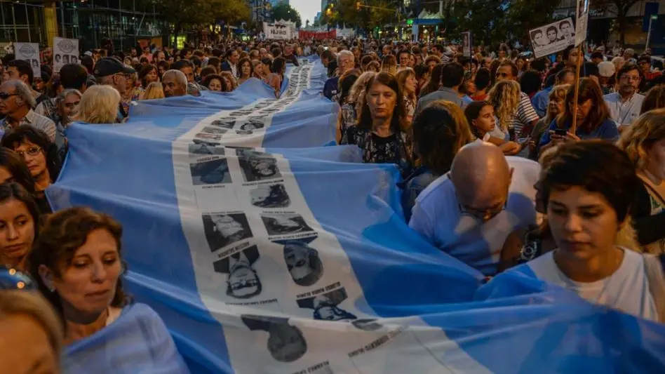 Muestra fotográfica por el Día del Detenido Desaparecido en Mar del Plata