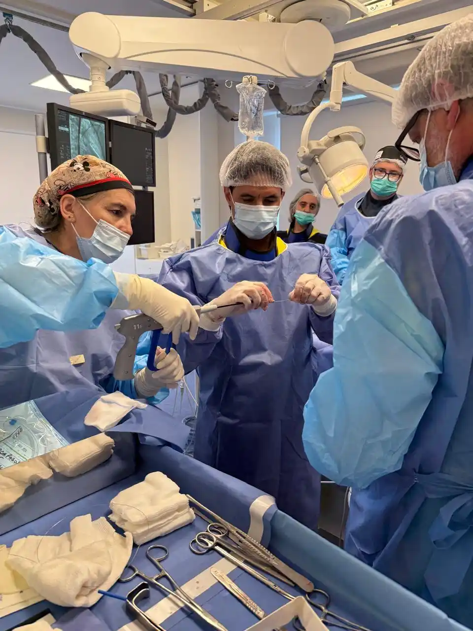 Intervención cardiológica compleja y exitosa en SANATORIO TANDIL