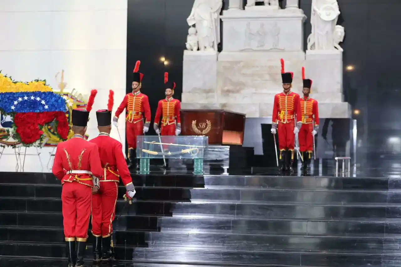 Venezuela conmemora el 193 aniversario del fallecimiento de Simón Bolívar