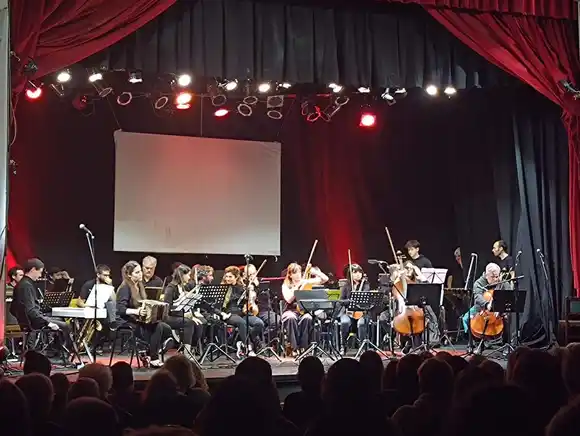 Éxito rotundo en el Concierto “Todos por Gándara” celebrado en el teatro Brazzola
