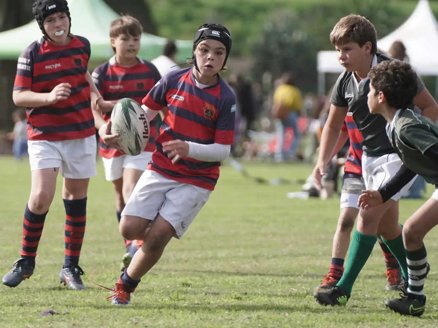 Encuentro de rugby de infantiles del Club Náutico 6