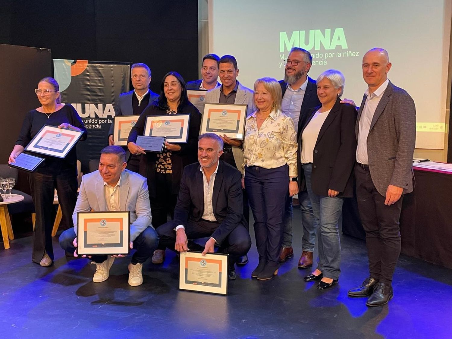 MUNA