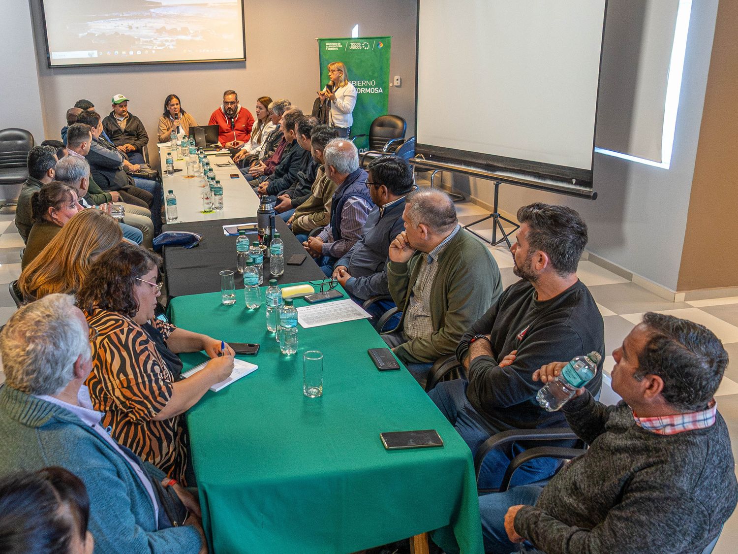 Formosa avanza en la planificación forestal: se conformó la Mesa Técnica de la Cuenca Pozo del Tigre-Pirané