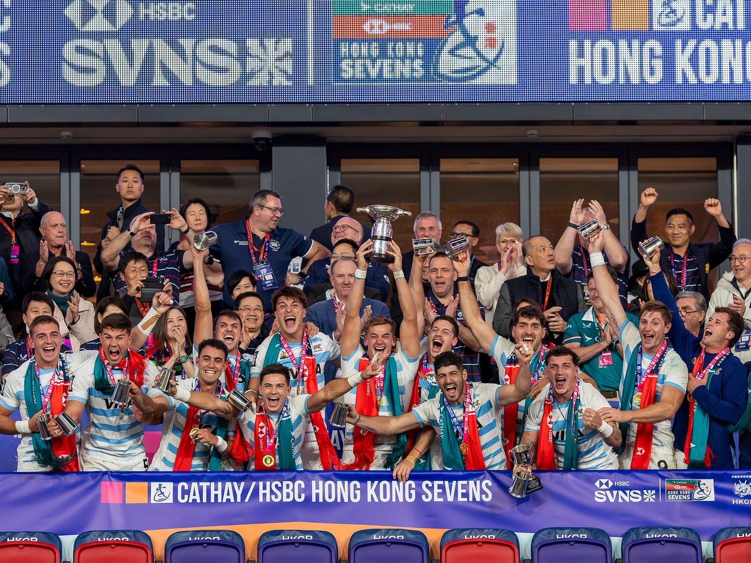Los Pumas 7 prolongaron su buen momento en Hong Kong