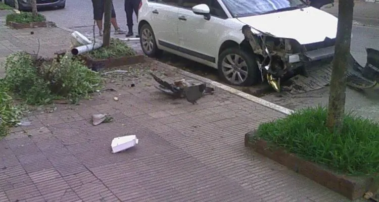 Durante la madrugada, otro accidente de tránsito