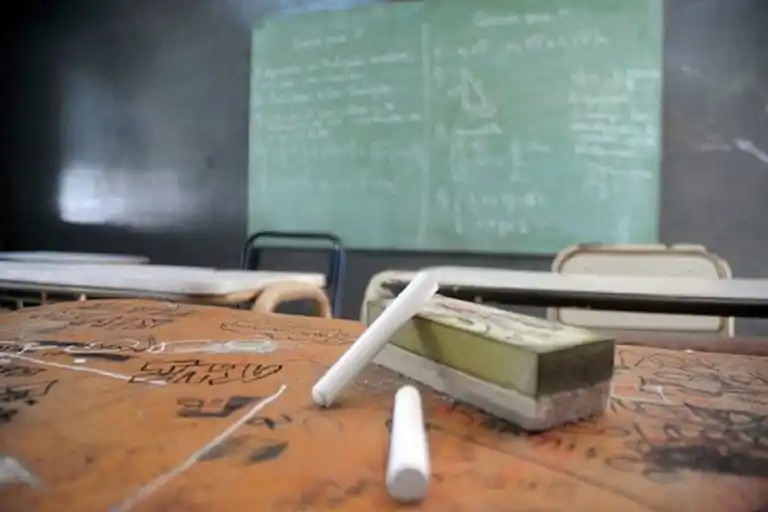 Los gremios docentes adhieren al paro: no habrá clases en la provincia