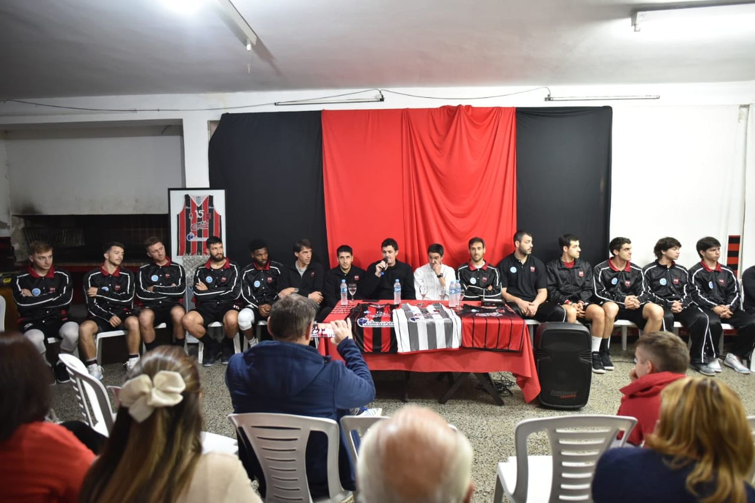 De cara a la temporada, Central se presentó en sociedad ante su gente
