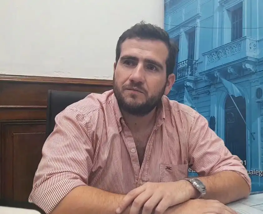 Escobar habló sobre la situación del agua y la contribución por mejoras