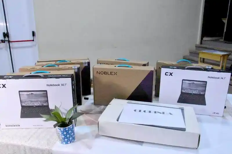 Equipos informáticos para institutos de toda la provincia