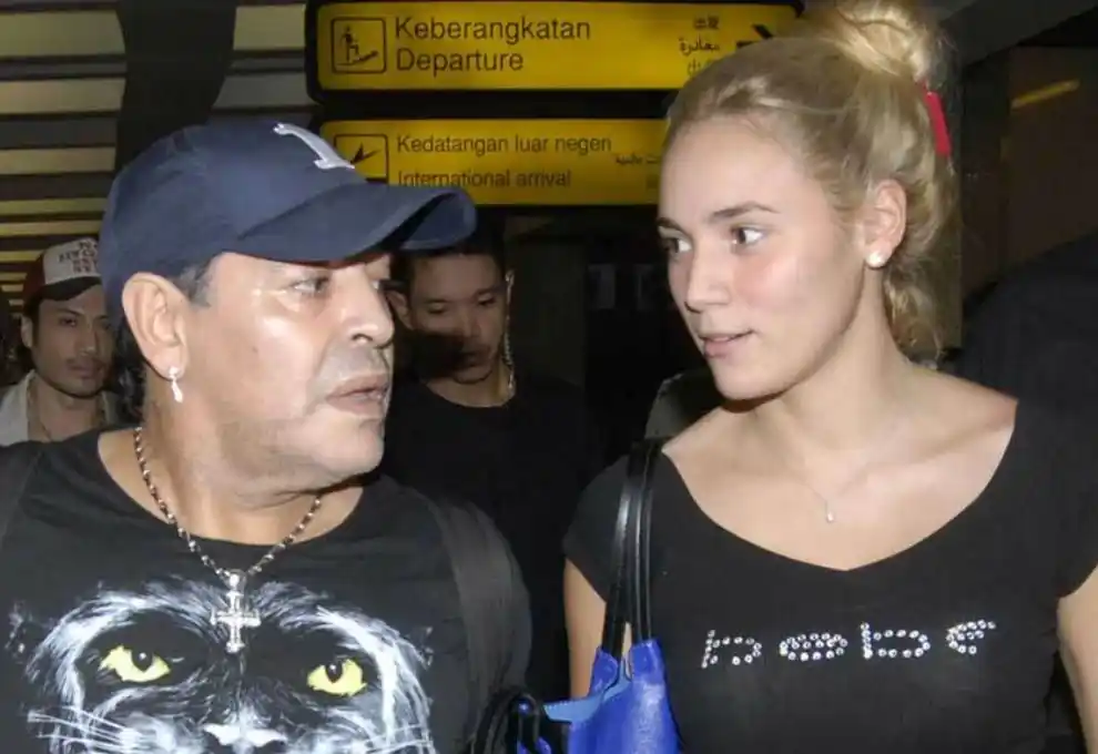 El audio donde Rocío Oliva amenaza a Maradona y a sus hijas