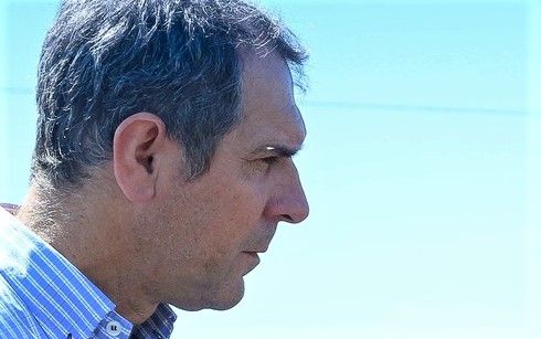 84 viviendas: Silva les dijo a los concejales oficialistas que se queden “tranquilos” por el conflicto con Arcor