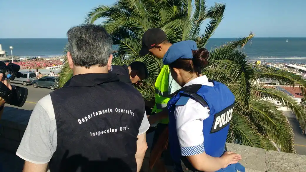 La muerte de Héctor Cabello, el hombre en situación de calle que era asistido por los vecinos de la zona del barrio San Juan y murió en un garaje, despertó la indignación de varios sectores sociales.