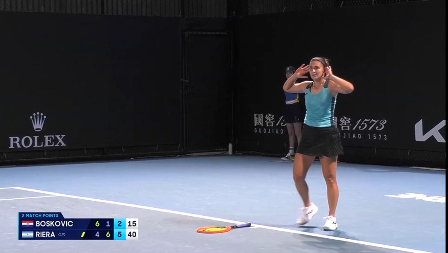 Julia Riera dio vuelta un partido durísimo frente a Lea Boskovic y avanzó a la 2R de la qualy del Australian Open.