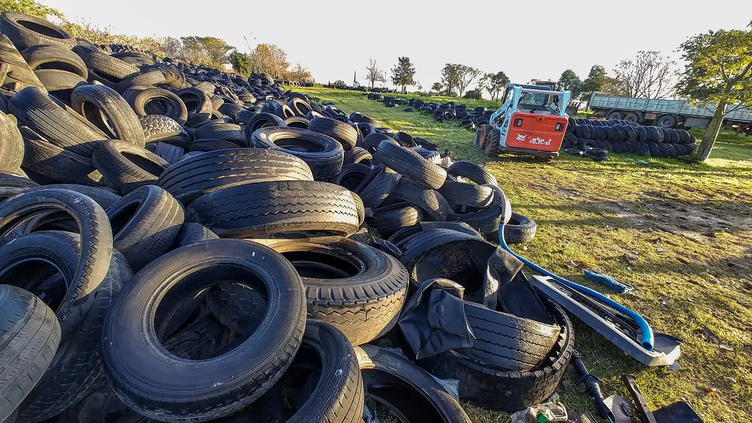 Neumáticos Fuera de Uso y una solución a un problema de años
