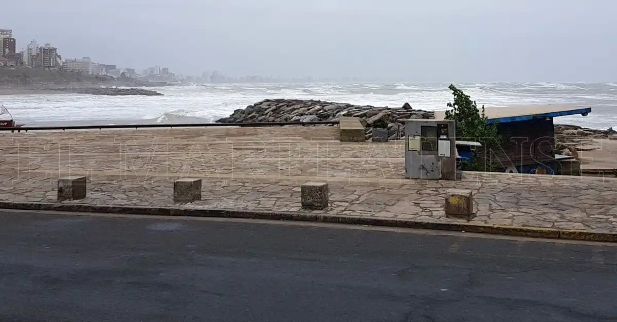 Un viernes nublado, con probabilidad de lluvia hacia la noche