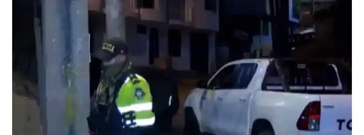 Venezolano pierde la vida a manos de pistolero en Perú: intentó huir por el techo de su casa, PERO LO ALCANZARON LAS BALAS