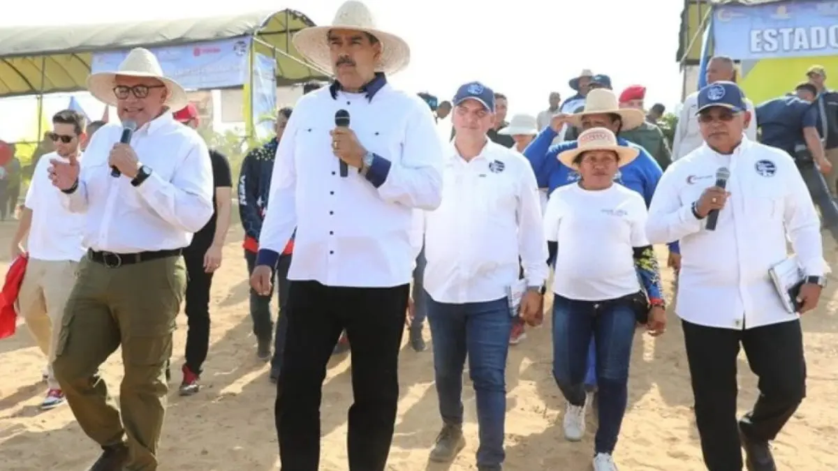 Maduro asegura estar empeñado en recuperar el Lago de Maracaibo