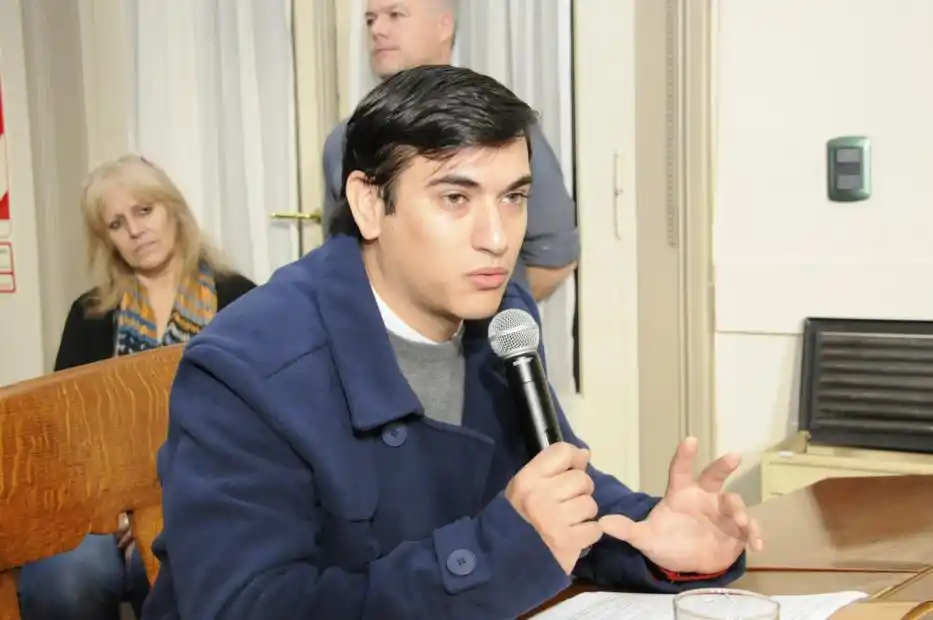 Presentaron proyecto que busca prohibir la entrega de bolsas plásticas