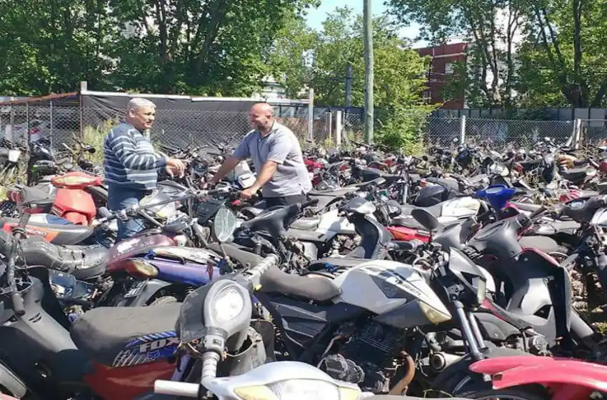 El Municipio impulsa la compactación de 2600 vehículos