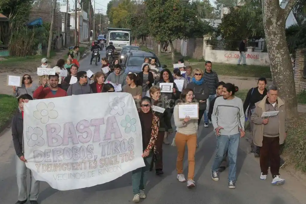 Rincón marchó por seguridad