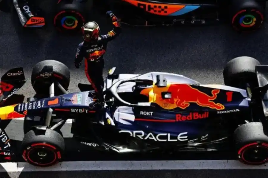 Verstappen fue demoledor en Brasil