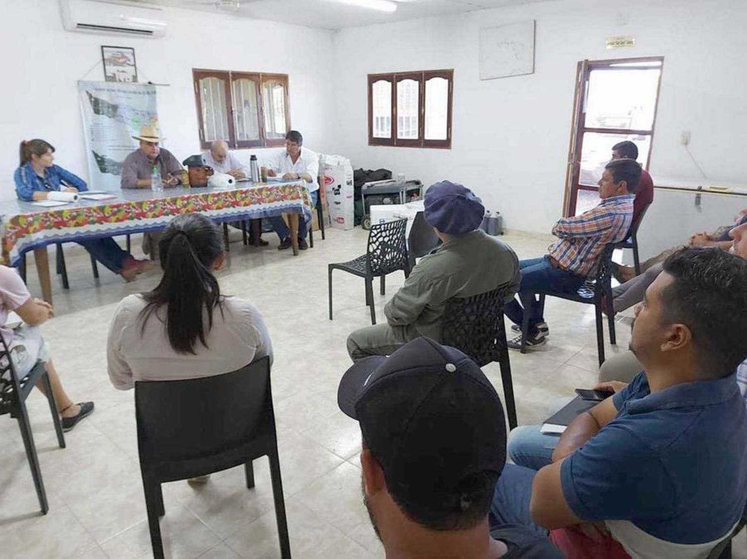 El SENASA trabaja en Villa Escolar para
fortalecer la sanidad animal y vegetal