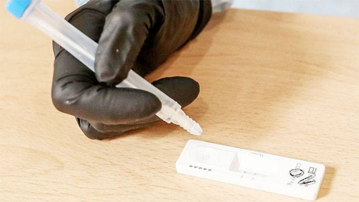COVID: según un estudio, la nueva variante británica es un 54% más contagiosa