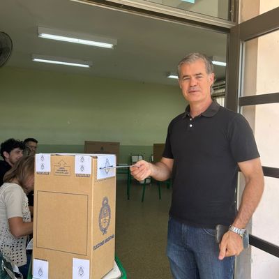 Martín Piaggio votó y destacó la importancia de la participación ciudadana
