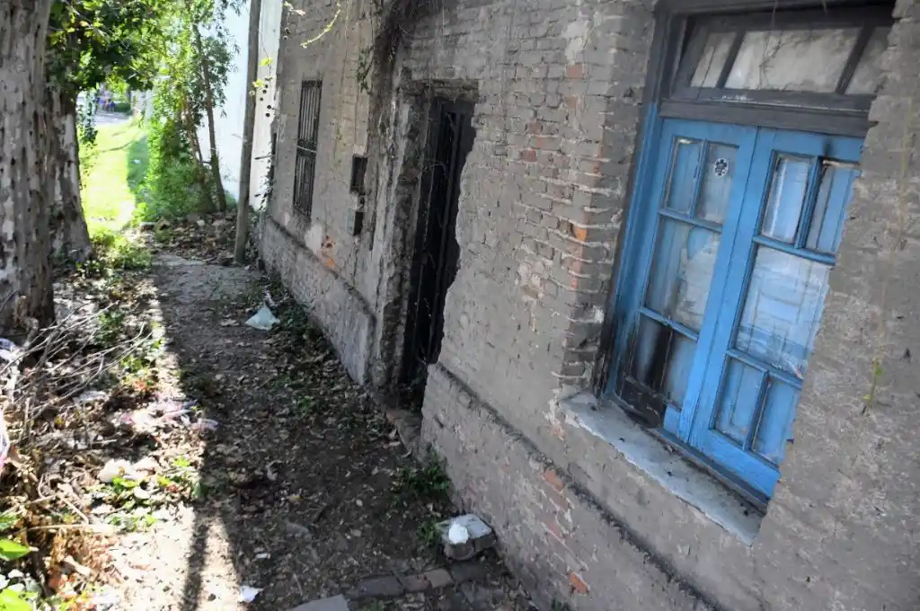 Asesinaron a una joven de un disparo en la cabeza en Rosario