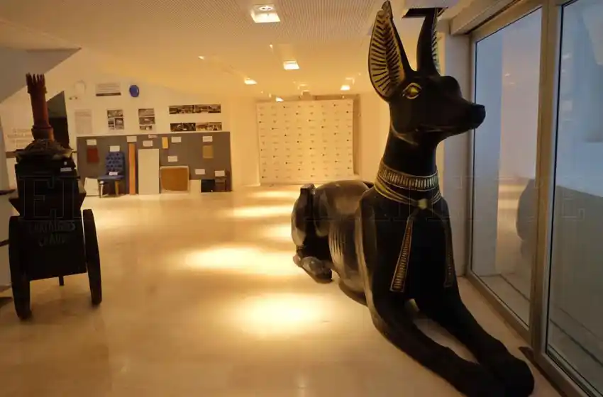 Muestra del Colón: "La gente puede ver la otra cara de las obras"