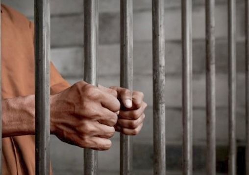Cayó un delincuente con antecedentes que robaba con una cómplice de 14 años a la que violaba sistemáticamente