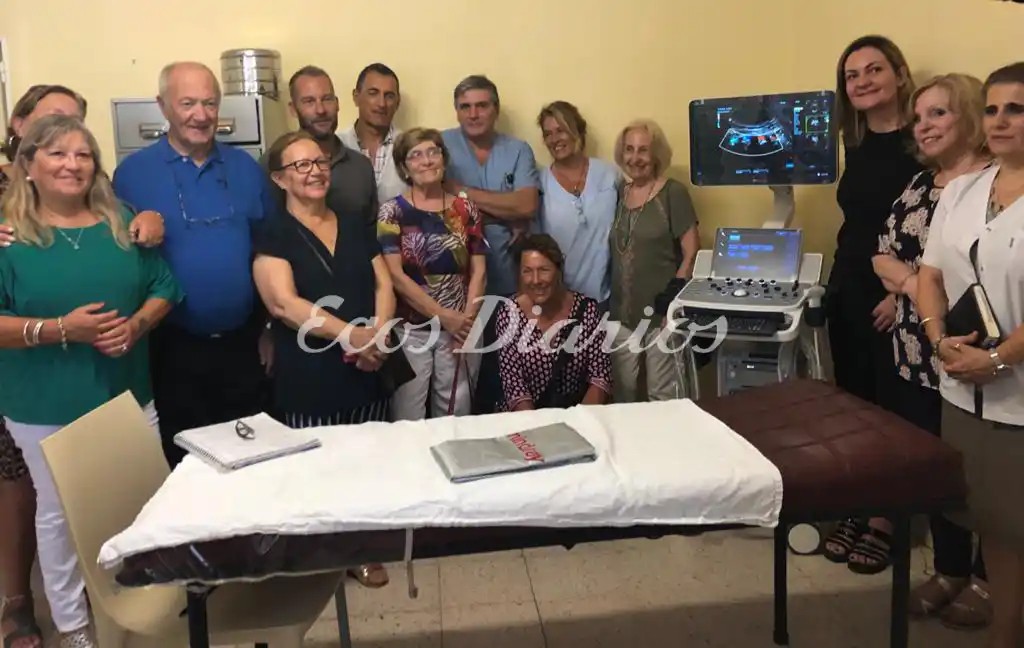 Se presentó el nuevo ecógrafo que donó la cooperadora para el hospital Ferreyra