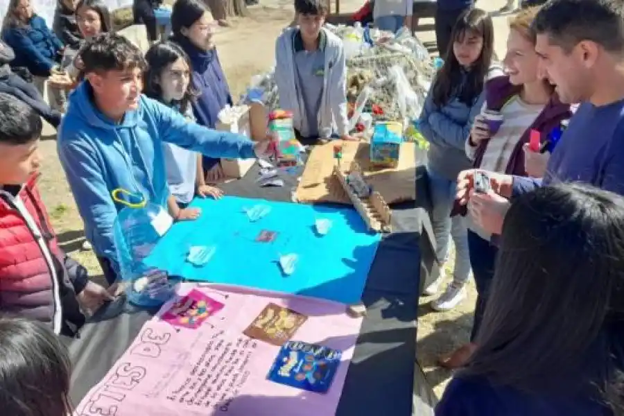 Innovación ambiental: Una escuela santafesina creó un bono de compensación de carbono