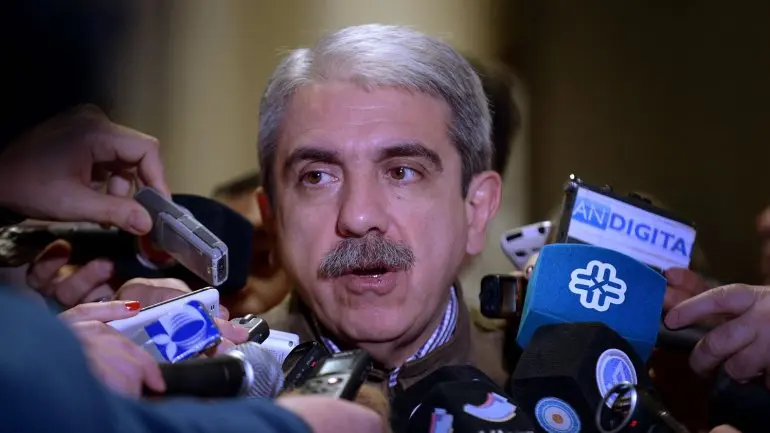 #ArgentinaDebate: Para Aníbal, "Scioli hizo bien" en no concurrir