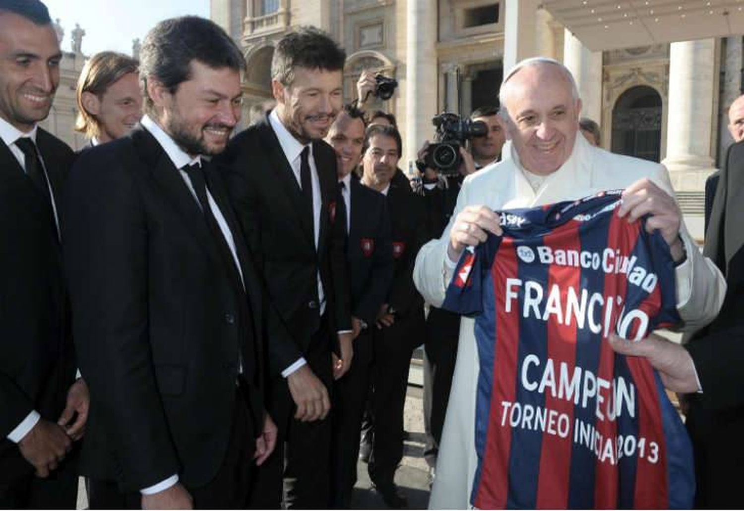 El Papa Francisco vendrá a la Argentina en el 2016