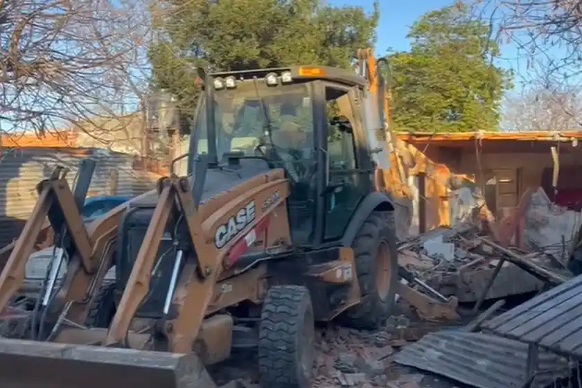 Derrumbe de búnker en Rosario.