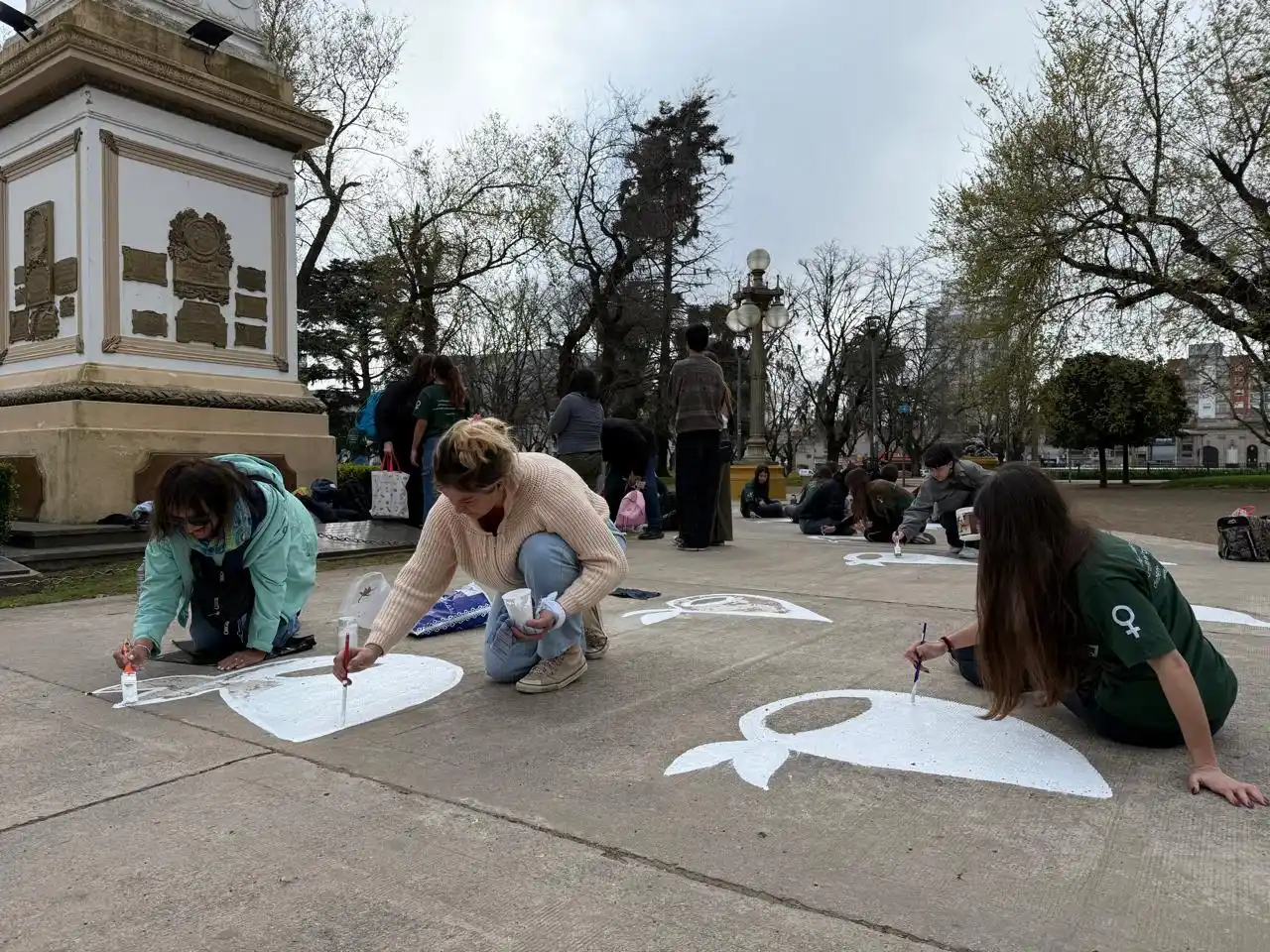 pañuelos plaza memoria estudiantes 15-09-25 - 2