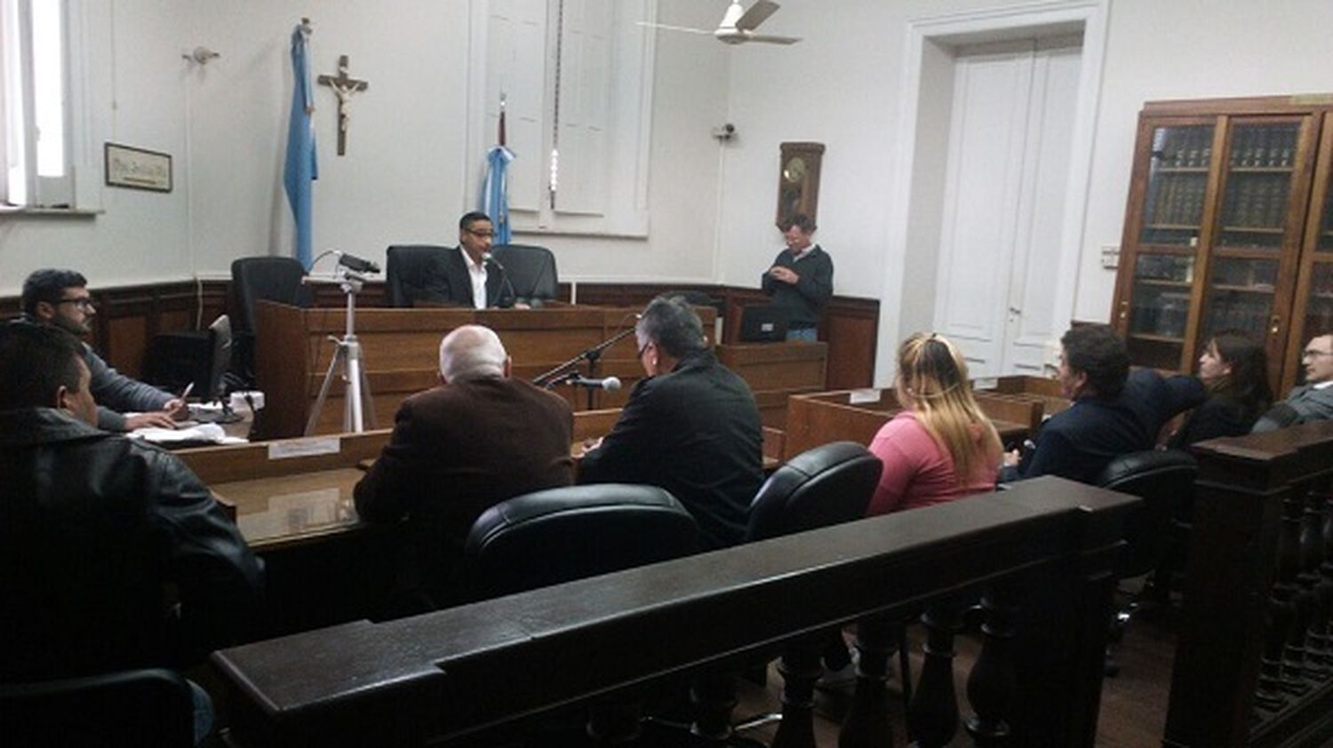 Robo del millón: 4 años de cárcel para el padre y 7 meses a la hija