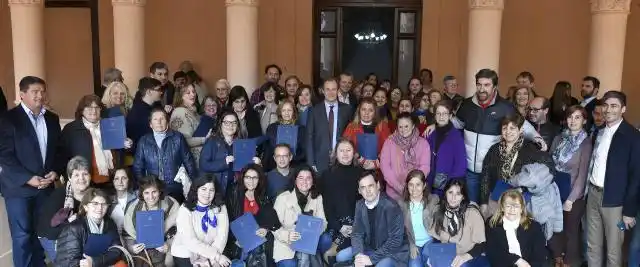 Bordet entregó más de 6 millones de pesos a 60 bibliotecas populares
