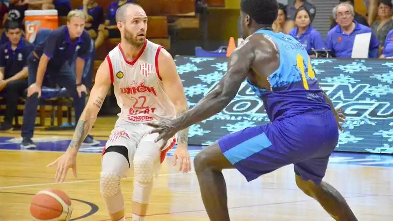 La Unión contrató a Jeremías
Sandrini y Rodrigo Sánchez