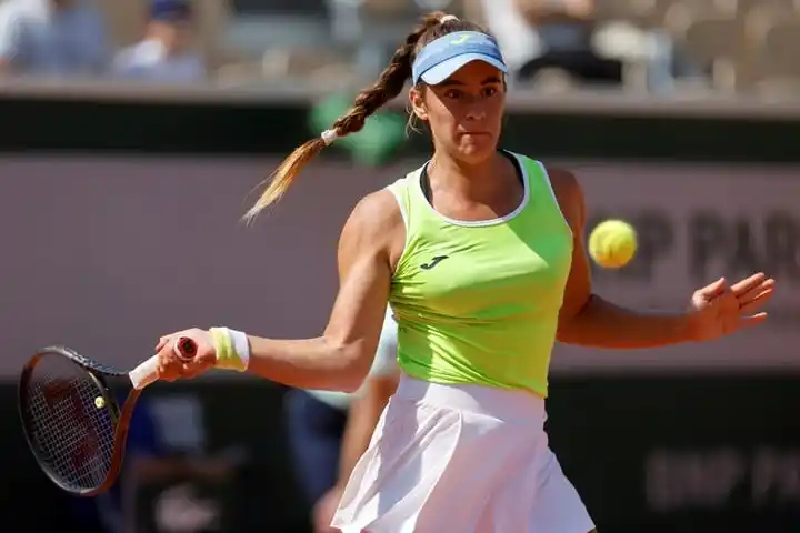 JeanJean fue demasiado para Solana Sierra