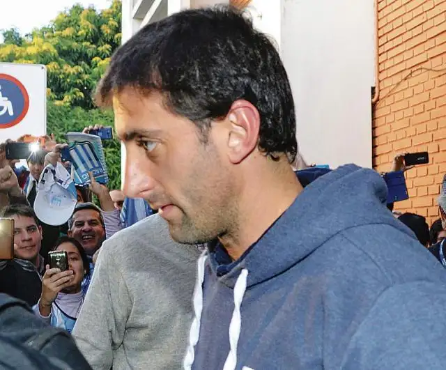 En Racing hay "optimismo" por los arribos de Milito y Coudet