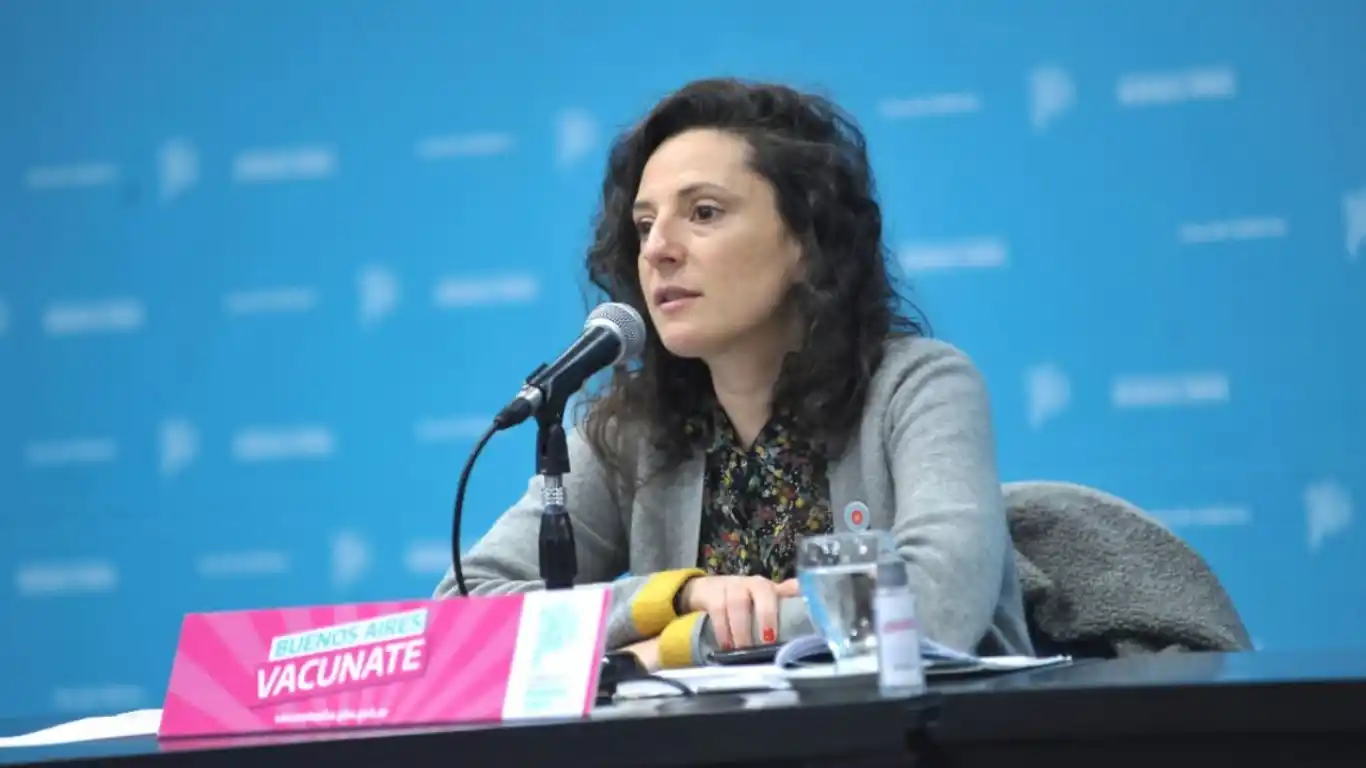 Para Leticia Ceriani, las vacunas que se aplican en la Provincia para los niños "son seguras y efectivas"