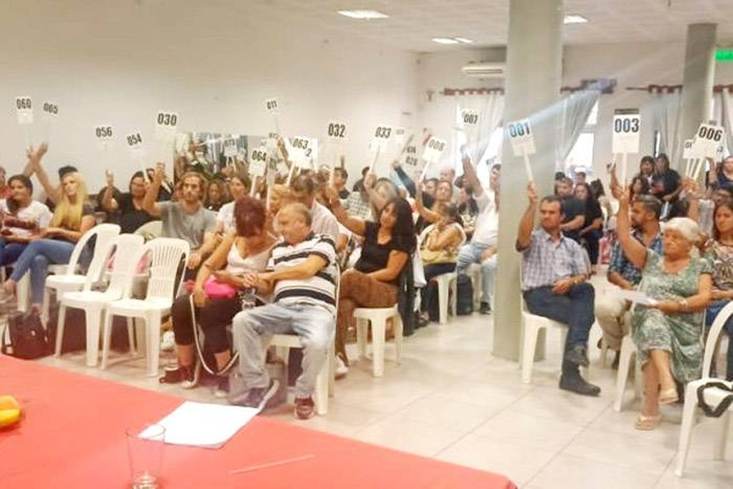 Los docentes resolverán si aceptan la propuesta del Gobierno 