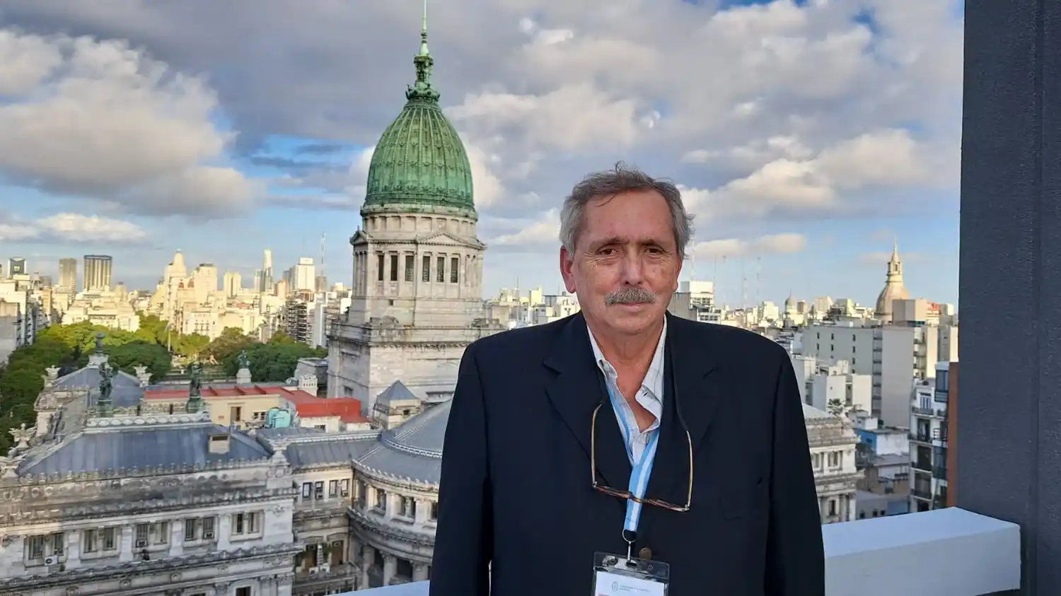 Buscan declarar Ciudadano Ilustre bonaerense al periodista Armando Zavala por su trayectoria en defensa del campo