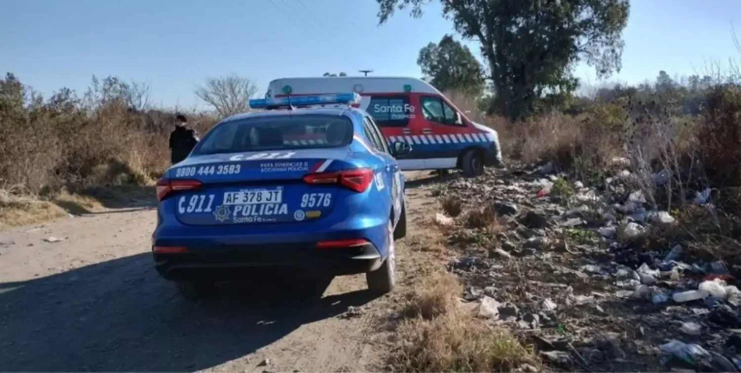 Encuentran los cuerpos de dos mujeres en un descampado a las afueras de Rosario 