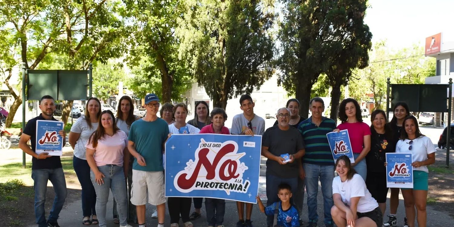 Crespo refuerza la campaña contra la pirotecnia sonora