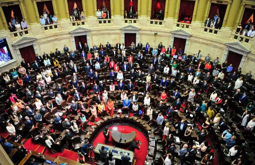 Juraron los nuevos 127 diputados y Sergio Massa sigue como presidente de la Cámara