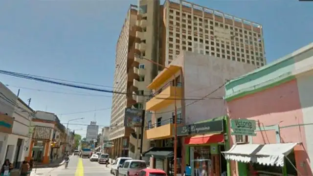 Trágico: Un hombre perdió la vida al caer al vacío desde un edificio