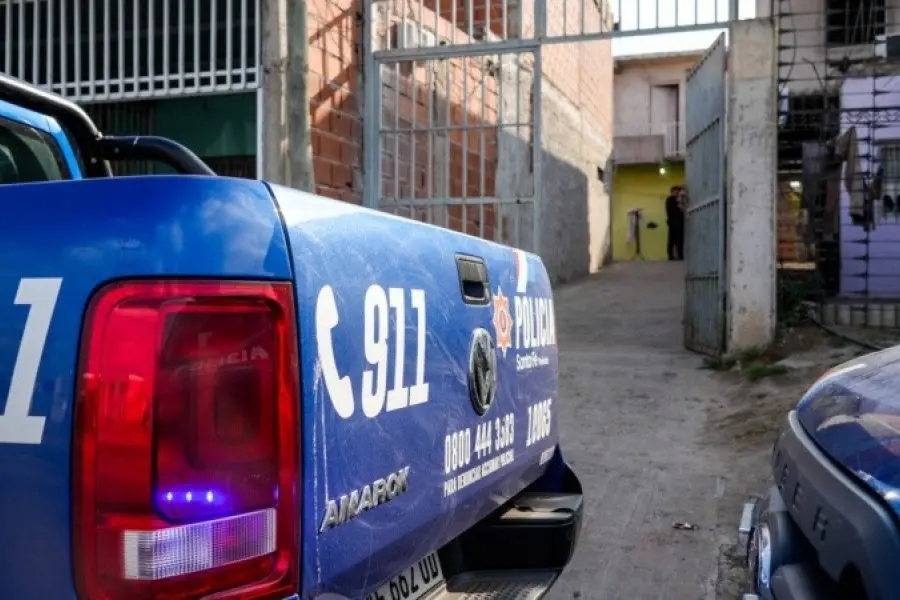 Ejecutaron a un hombre en una casa de pasillo de zona sudoeste de Rosario